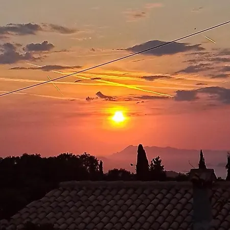 Manor Semesterbostad *